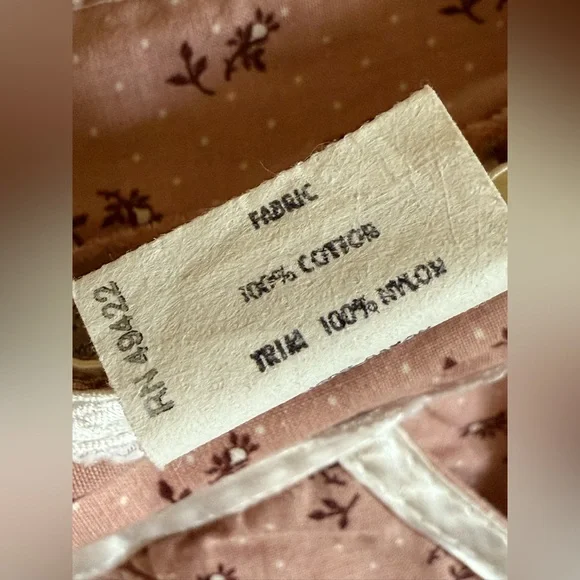 Vintage Gunne Sax skirt in pink floral with lace accents size 11 - Picture 7 of 9